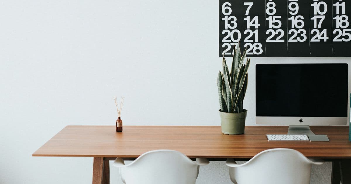 30 Day sprint calendar and desk setup